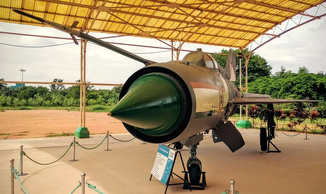 MiG-21 Bison, Upgraded supersonic fighter-interceptor, Aircraft & UAVs - view 3