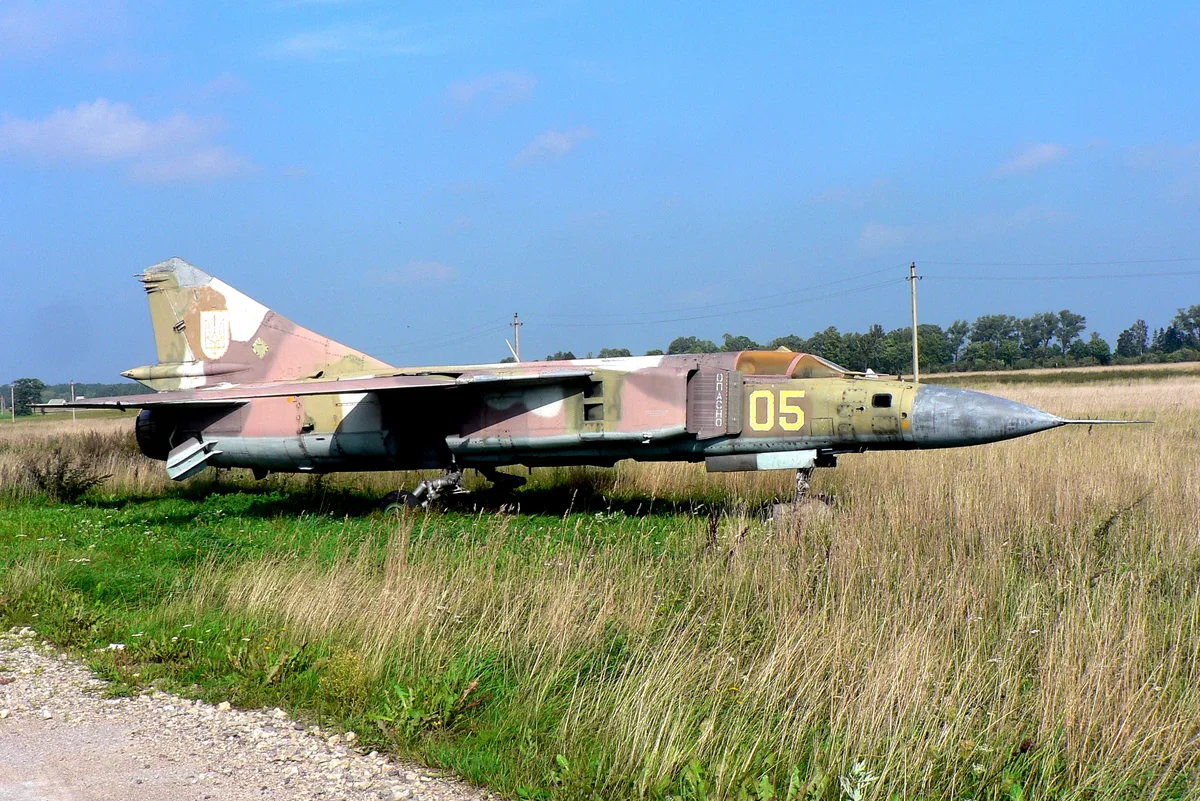 MiG-23, Variable-sweep fighter and fighter-bomber aircraft, Aircraft & UAVs - 1990 Gulf War