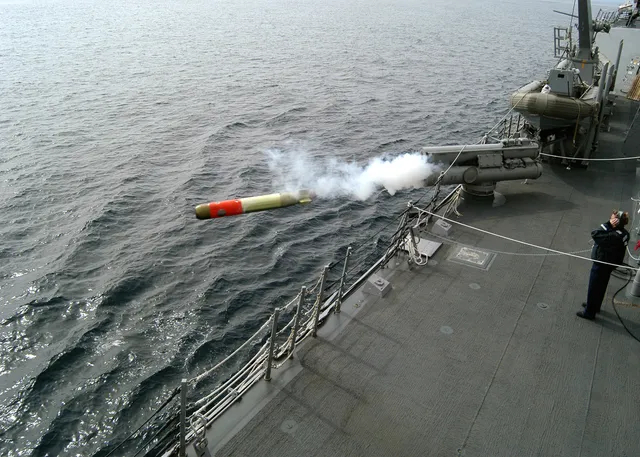 MK-46 torpedo, Lightweight anti-submarine torpedo, Munitions - view 2
