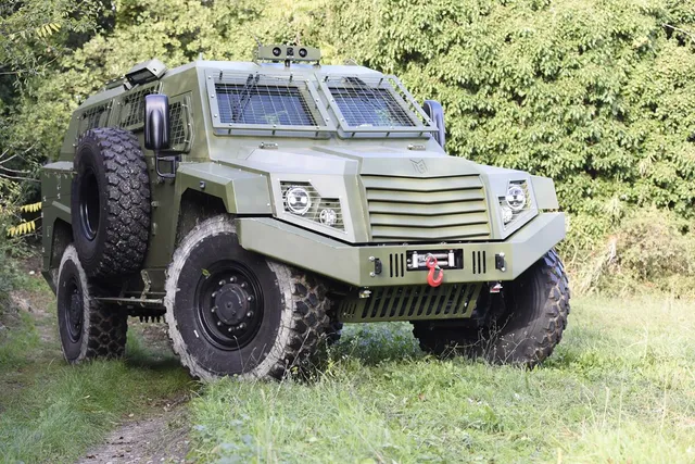 MLS SHIELD, 4x4 protected mobility vehicle, Armored Vehicles - view 1