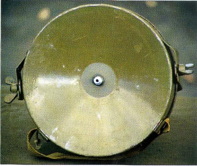 MON-series anti-personnel mine, Directional fragmentation anti-personnel mine family, Infantry Weapons - view 2