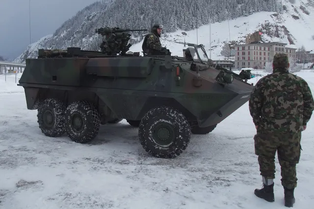 MOWAG Piranha, Wheeled armored personnel carrier family, Armored Vehicles - view 1