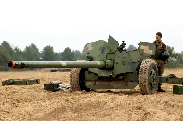 MT-12 sighting suite, Day, indirect-fire, and night sighting equipment set for the MT-12 anti-tank gun, Support Equipment - view 3