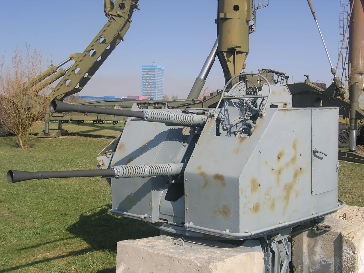 MT-LB with 25 mm 2M-3 naval gun, Improvised tracked self-propelled anti-aircraft gun, Air Defense