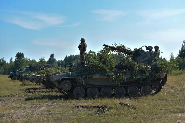 MT-LB with ZU-23 anti-aircraft gun, Improvised tracked self-propelled anti-aircraft gun, Air Defense - view 2