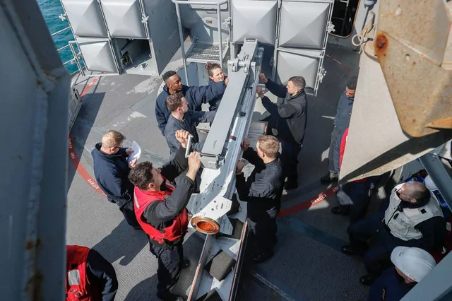 NATO Sea Sparrow Missile, Ship self-defense missile, Munitions - view 1