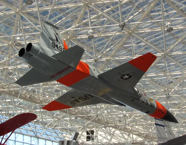 Northrop F-5 Freedom Fighter / Tiger II, Supersonic light fighter aircraft, Aircraft & UAVs - view 2