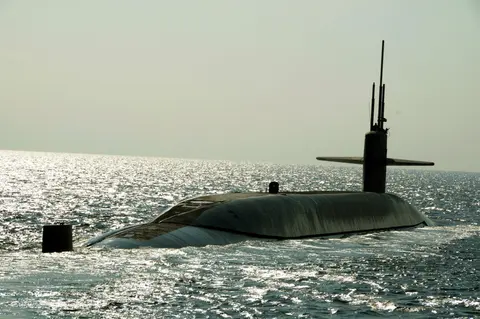 Ohio-class ballistic missile submarine, Nuclear-powered ballistic missile submarine, Naval Systems
