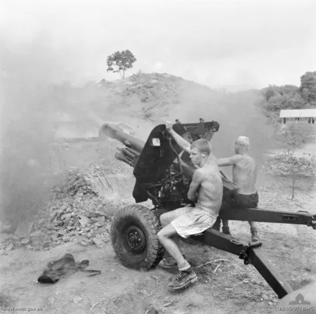 OTO Melara Mod 56, 105 mm towed pack howitzer, Artillery - view 3