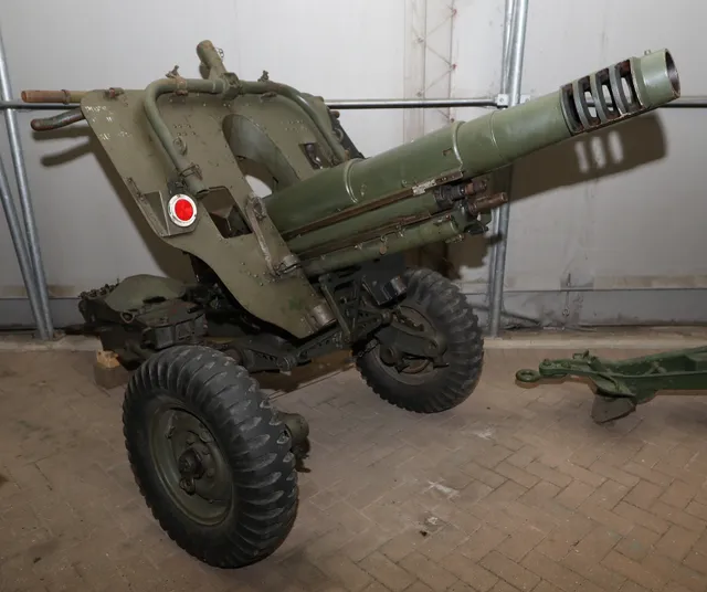 OTO Melara Mod 56, 105 mm towed pack howitzer, Artillery - view 1
