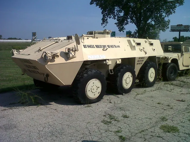 Pandur, 6x6 and 8x8 wheeled armored vehicle family, Armored Vehicles - view 2