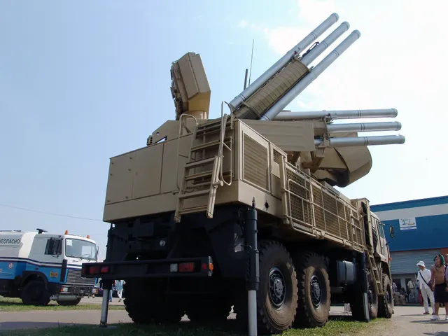 Pantsir-S1, Self-propelled short-range surface-to-air missile and anti-aircraft gun system, Air Defense - view 2