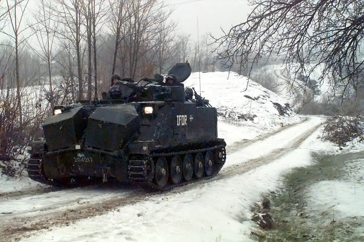 Pbv 302, Tracked armored personnel carrier / infantry fighting vehicle, Armored Vehicles