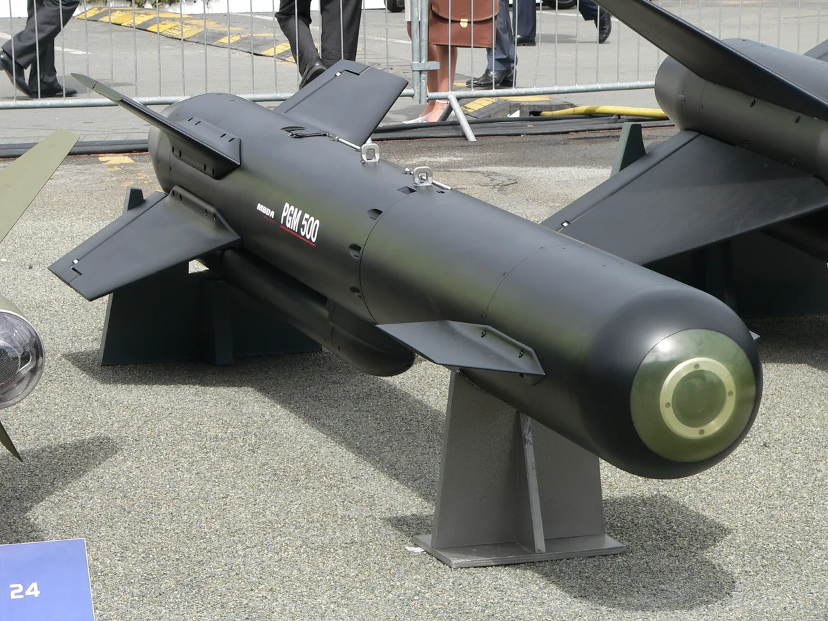 PGM500 / Hakim 2, Rocket-assisted air-launched precision-guided bomb, Munitions