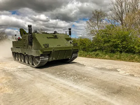 PMMC G5, tracked modular armored support vehicle, Support Equipment