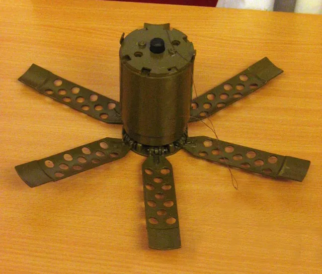 POM-2, Scatterable antipersonnel fragmentation mine, Infantry Weapons - view 1