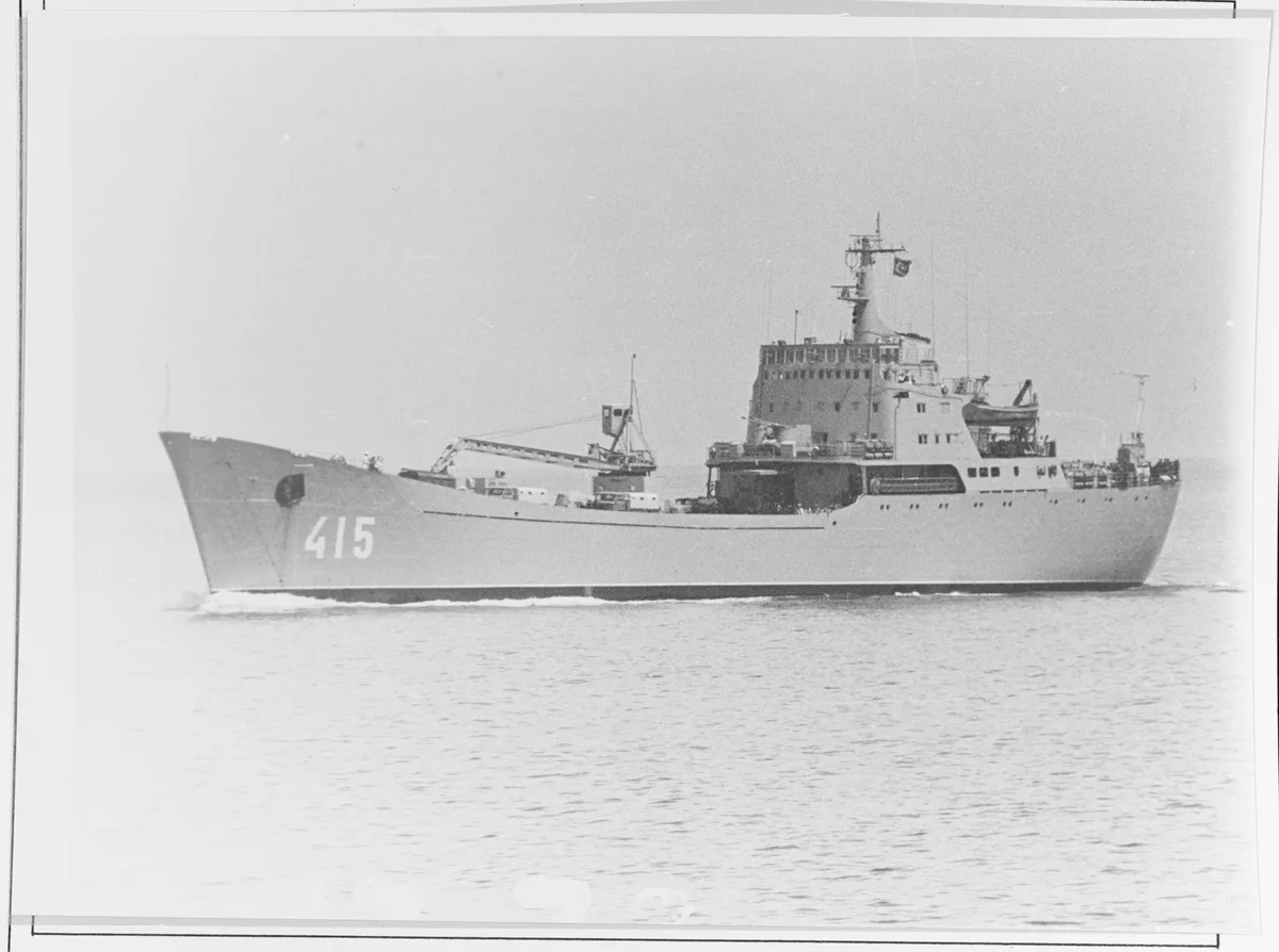 Project 1171 Tapir / Alligator-class large landing ship, Large landing ship / landing ship tank, Naval Systems