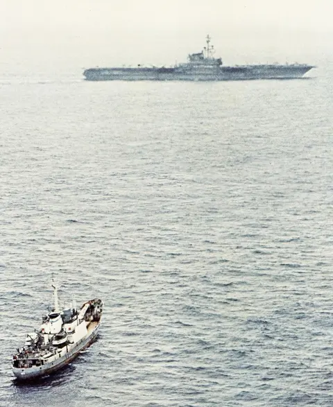 Project 861M Moma-class intelligence ship, Electronic intelligence ship, Naval Systems