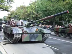 PT-91 Twardy, Main battle tank, Tanks