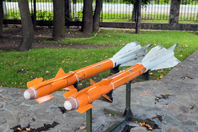 R-60 missile, Short-range infrared-guided air-to-air missile, Munitions - view 2