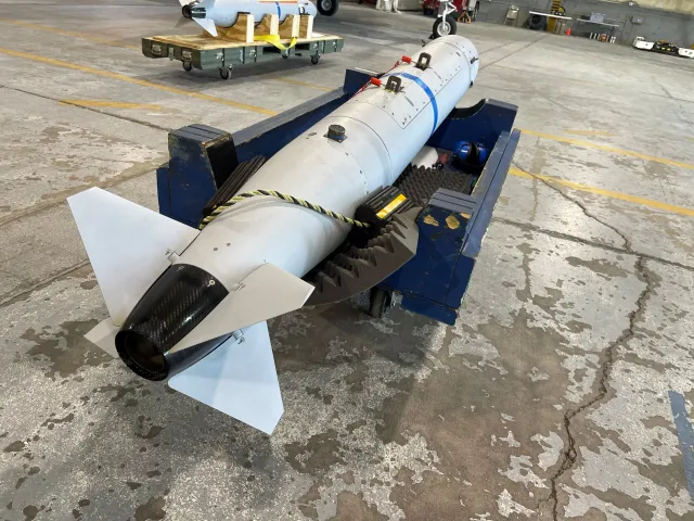 RAACM ERAM, Air-launched cruise missile, Munitions - view 2