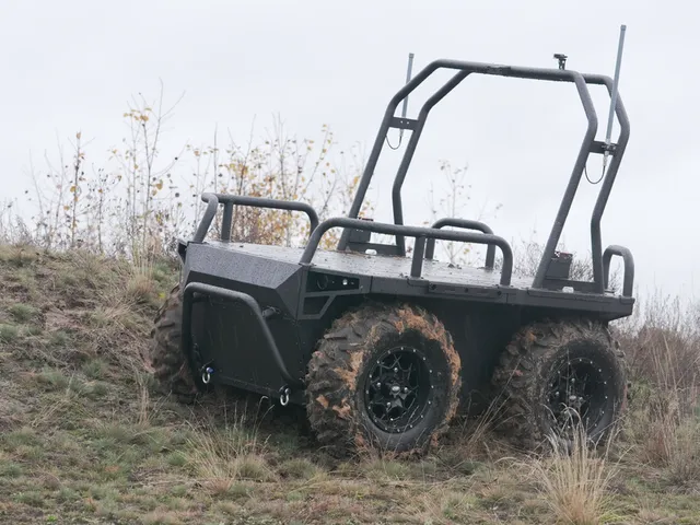 Ratel M, Medium uncrewed ground logistics and evacuation vehicle, Support Equipment - view 2