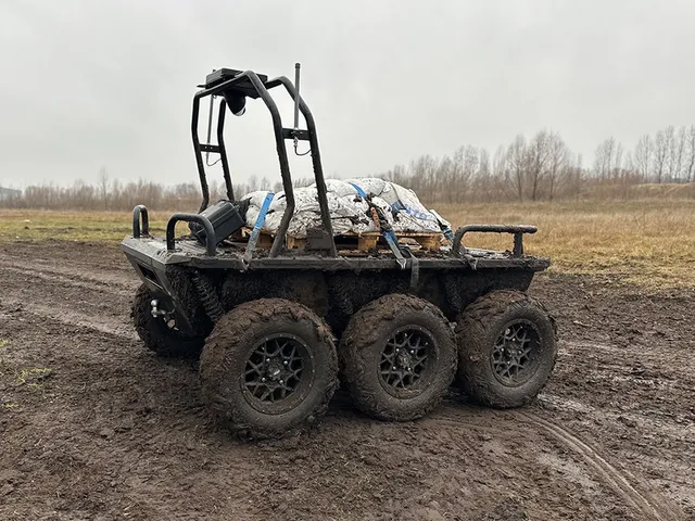 Ratel X, Six-wheeled uncrewed logistics platform, Support Equipment - view 3