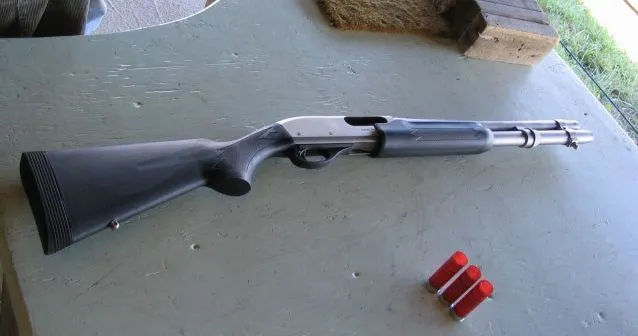 Remington 870 12-Gauge Shotgun, 12-gauge pump-action shotgun, Infantry Weapons - view 2