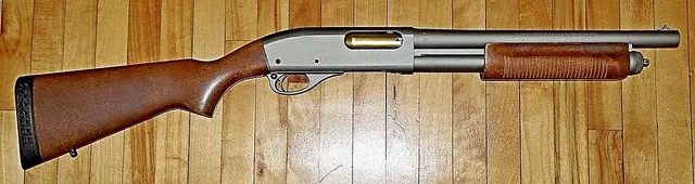 Remington 870 12-Gauge Shotgun, 12-gauge pump-action shotgun, Infantry Weapons - view 3