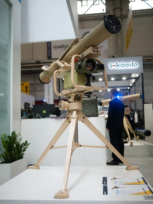 RK-3 Corsar, Portable anti-tank guided missile system, Infantry Weapons - view 1