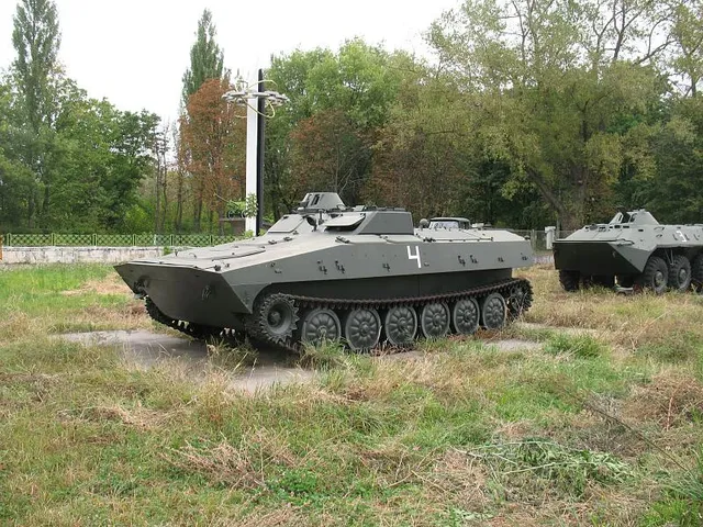 RKhM Kashalot, CBRN reconnaissance vehicle, Support Equipment - view 2