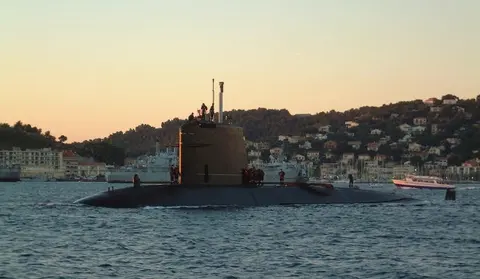 Rubis-class submarine, Nuclear-powered attack submarine class, Naval Systems