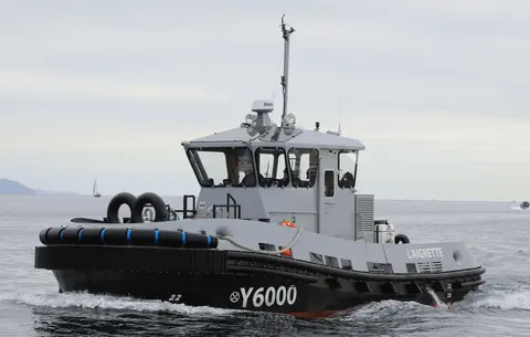 SEEM 12-800ST, 10-tonne bollard-pull harbour pusher tug, Naval Systems
