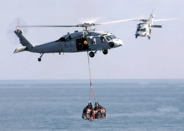 SH-60 Seahawk helicopter, Shipboard maritime helicopter family, Aircraft & UAVs - view 2