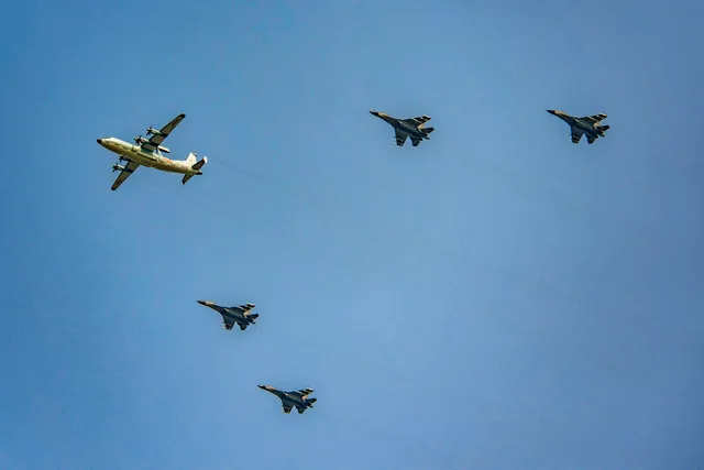 Shenyang J-11, Air-superiority fighter aircraft, Aircraft & UAVs - view 2