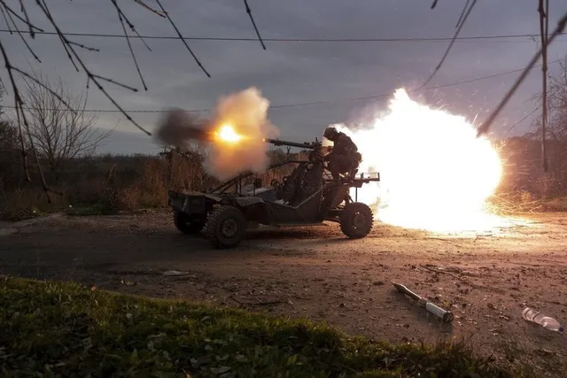 Ukrainian buggy firing a mounted SPG-9 recoilless gun