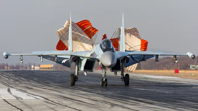 Su-35, Single-seat multirole fighter, Aircraft & UAVs - view 2