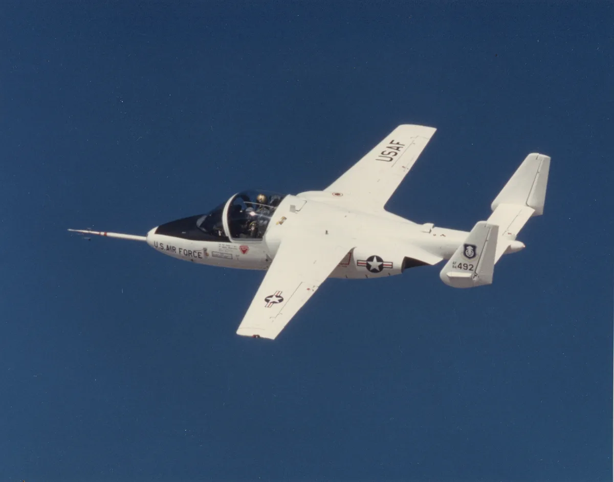 T-46A Eaglet, Light jet trainer aircraft, Aircraft & UAVs