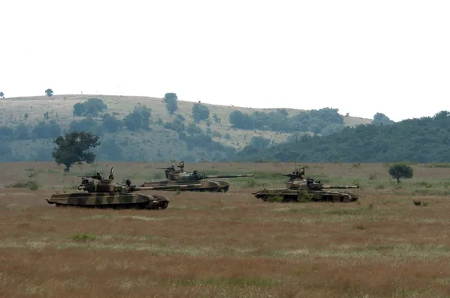 T-72, Main battle tank, Tanks - view 1
