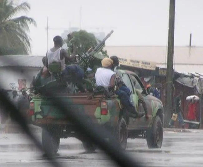 Technical, Improvised armed pickup truck, Armored Vehicles - 2014 Yemen Civil War