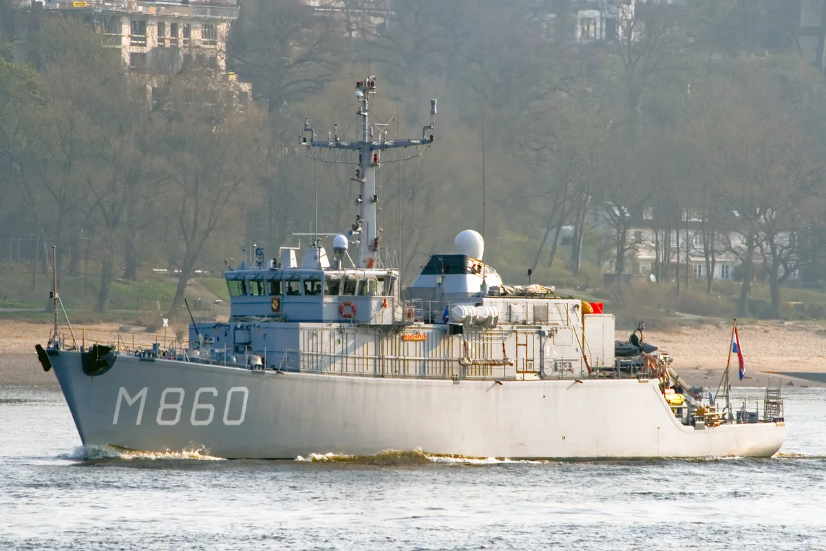 Tripartite class minehunter, Minehunter class, Naval Systems