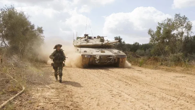 Trophy active-protection system, Hard-kill active protection system, Support Equipment - view 2