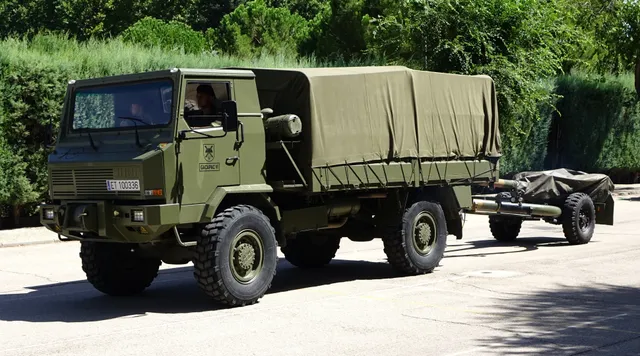 TT URO, 4x4 off-road military and special-purpose truck, Support Equipment - view 1