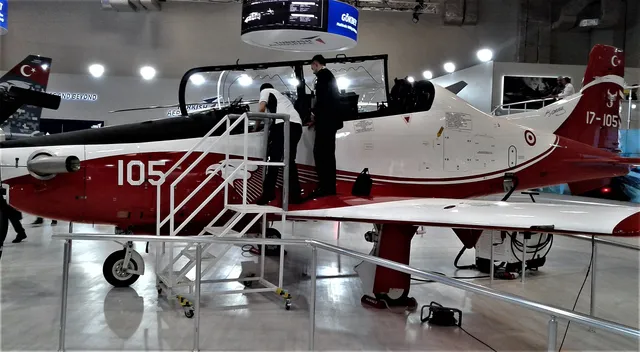 Turkish Aerospace Hürkuş, Tandem-seat turboprop trainer and light-attack aircraft family, Aircraft & UAVs - view 1