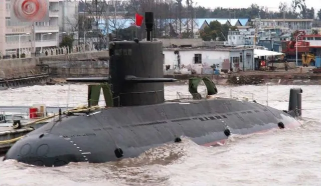 Type 039B Yuan-class submarine, Chinese People's Liberation Army Navy Yuan-family diesel-electric attack submarine variant, Naval Systems - view 1
