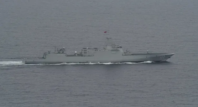 Type 055 / Renhai-class destroyer, Chinese People's Liberation Army Navy guided-missile destroyer or cruiser class, Naval Systems - view 1