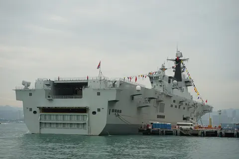 Type 075 / Yushen-class landing helicopter dock, Chinese People's Liberation Army Navy amphibious assault ship or landing helicopter dock class, Naval Systems