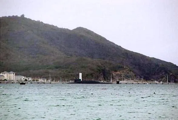 Type 094 / Jin-class ballistic missile submarine, Chinese People's Liberation Army Navy nuclear-powered ballistic missile submarine class, Naval Systems - view 1