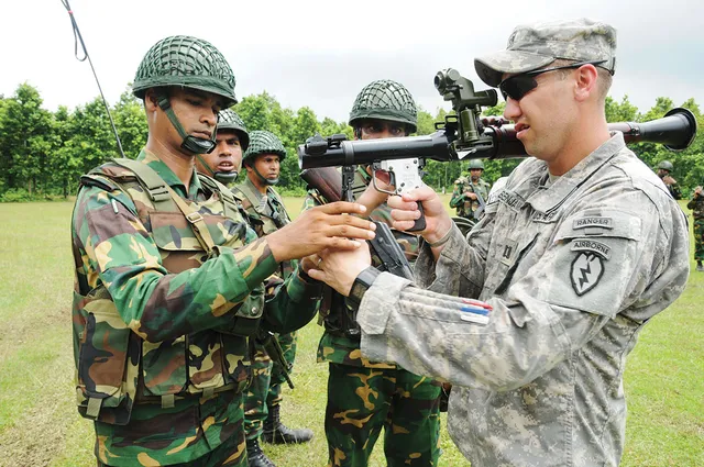 Type 69 RPG Launcher, Reusable shoulder-fired rocket-propelled grenade launcher, Infantry Weapons - view 2