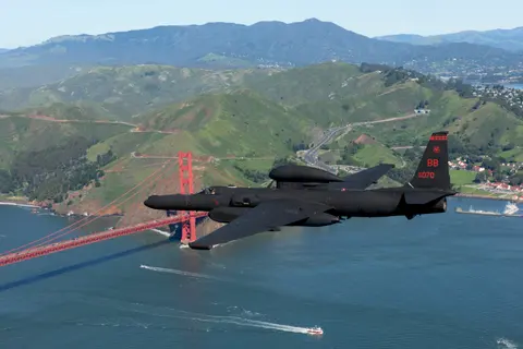 U-2 Dragon Lady, High-altitude reconnaissance aircraft, Aircraft & UAVs